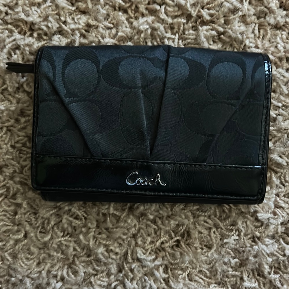 Coach wallet. Excellent used condition. Black